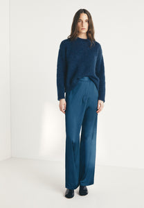 Claude  Sweater