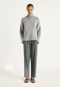 Hanya Sweater