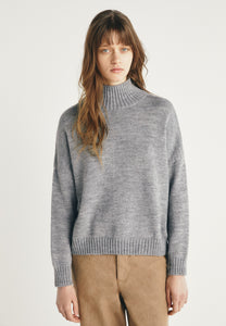 Ducan Sweater